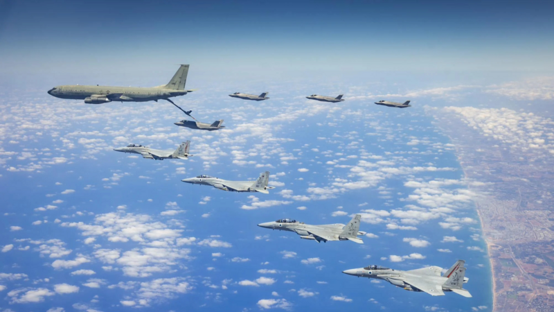 Israel Lancarkan Serangan "Preemptif" ke Iran, Market Terpantau Merah