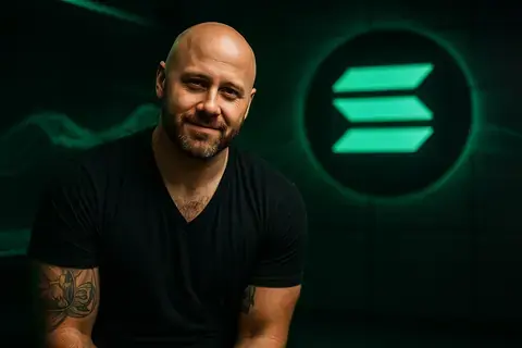 Founder Asymmetric Joe McCann Jabat CEO Accelerate, Galang Dana $1,51 Miliar untuk Beli Solana