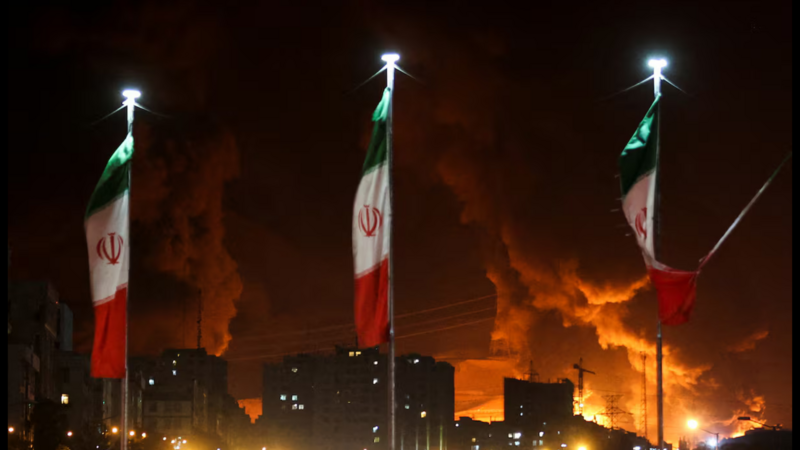 Israel Klaim Hancurkan Setengah Peluncur Rudal Iran dalam 24 Jam