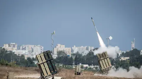 Israel Habiskan $285 Juta Per Hari Untuk Biaya Pertahanan